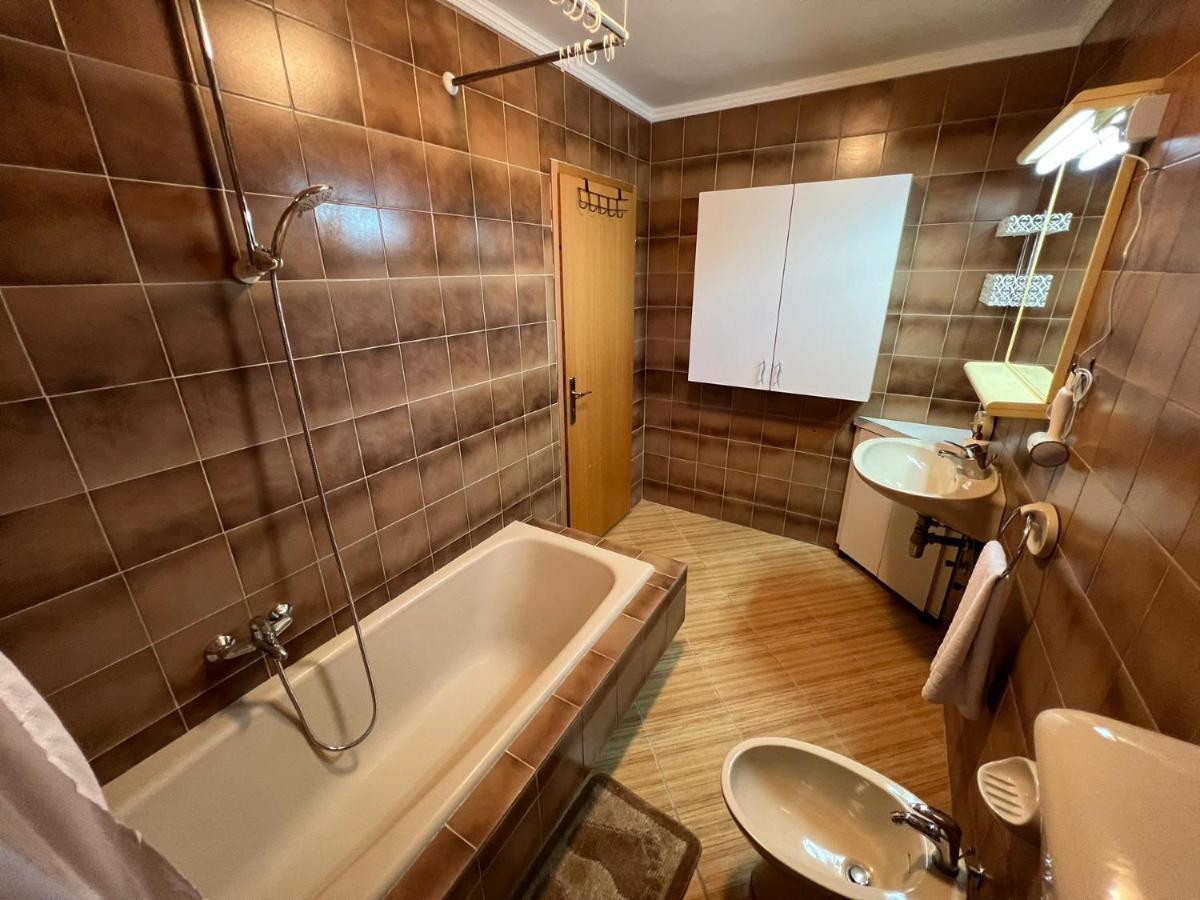 Interinn Luxury Villa Paraćin المظهر الخارجي الصورة